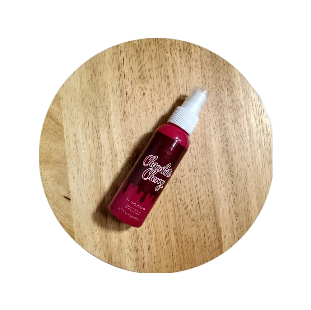 💜 Makeup Revolution Women Fixing Spray Chocolate Cherry Valentine's Day Makeup